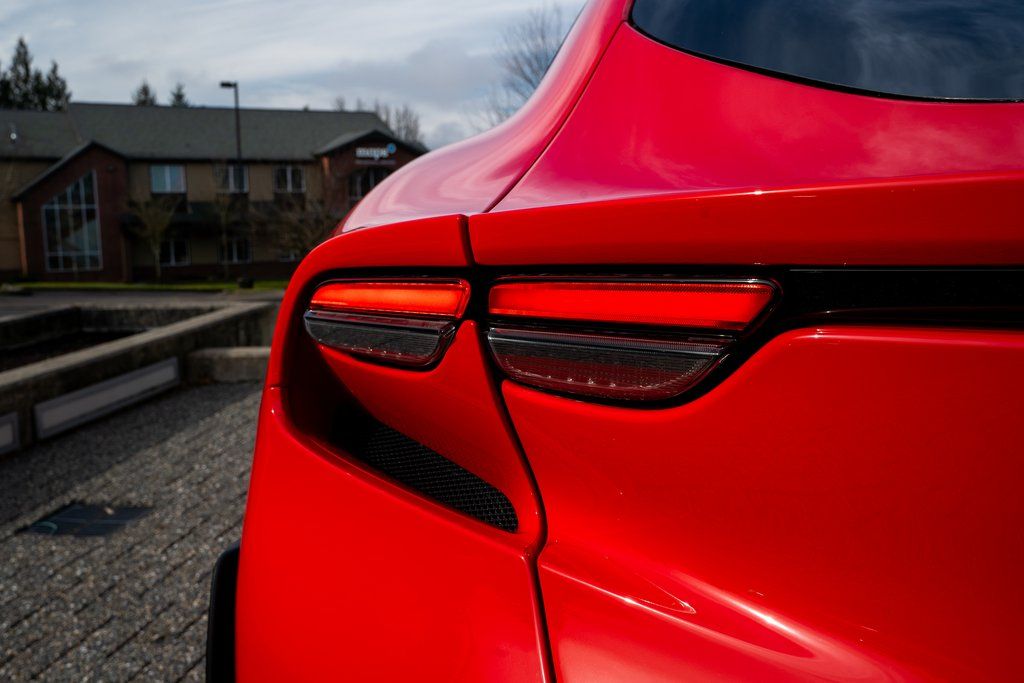 2024 Ferrari Purosangue photo 14