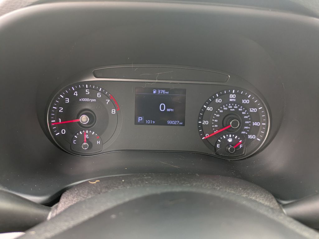 2020 Kia Soul LX S X-Line photo 14
