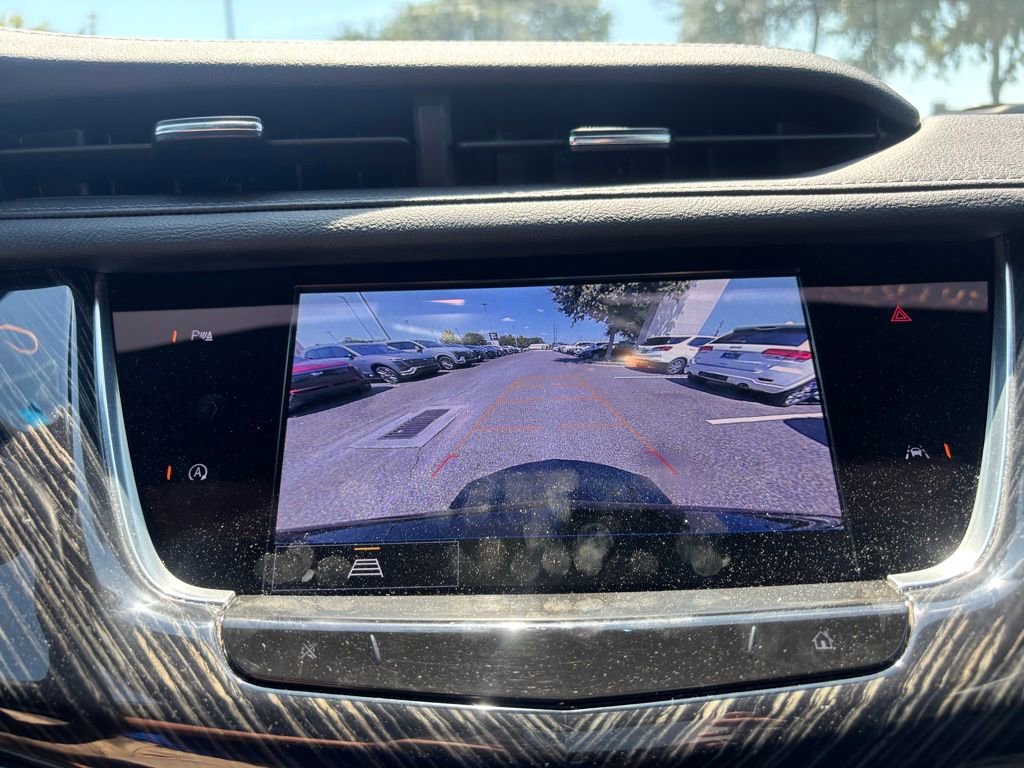 2025 Cadillac XT6 Premium Luxury photo 7