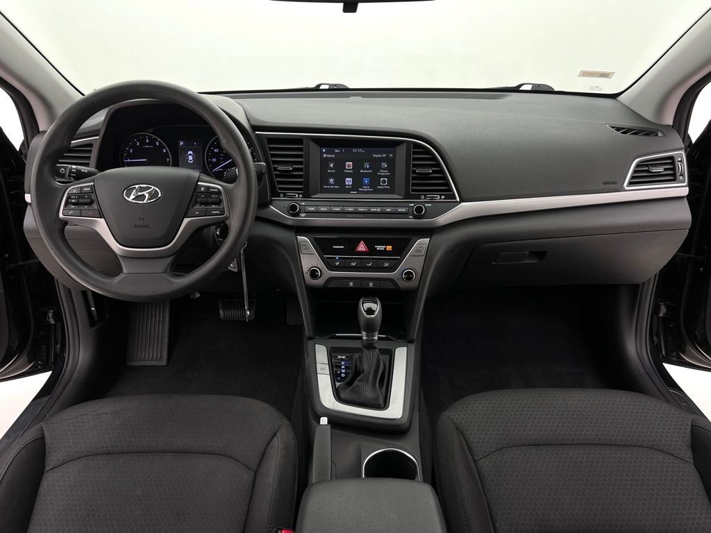 2018 Hyundai Elantra SEL photo 3