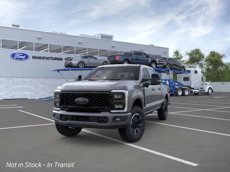 2026 Ford F-250 Lariat photo 2