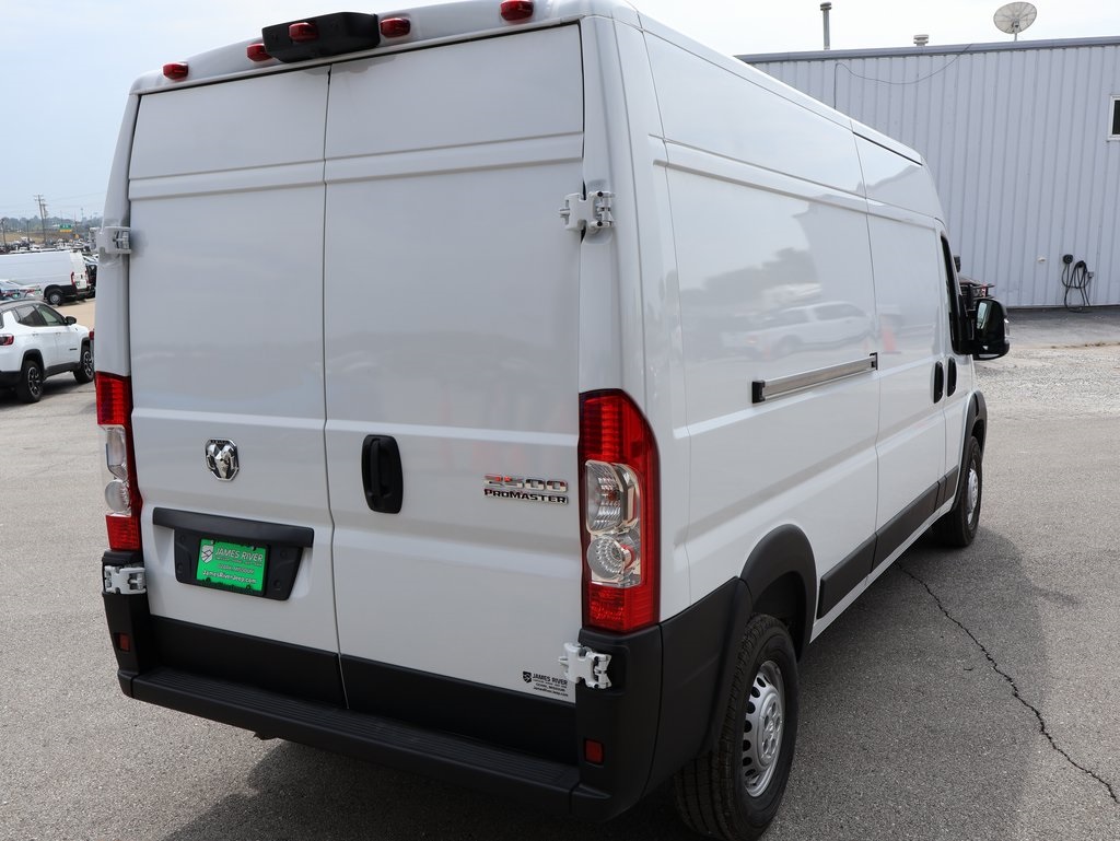 2025 Ram ProMaster 2500 photo 5