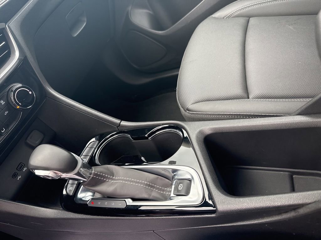 2024 Buick Encore GX Sport Touring photo 18