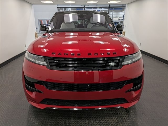 2023 Land Rover Range Rover Sport SE photo 2