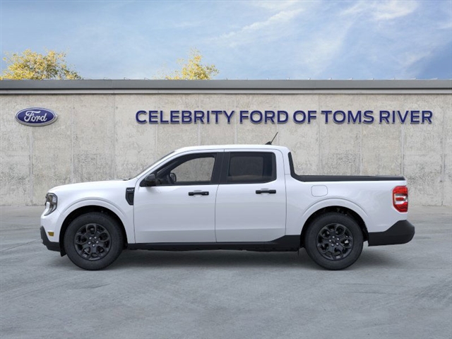 2025 Ford Maverick XLT photo 3