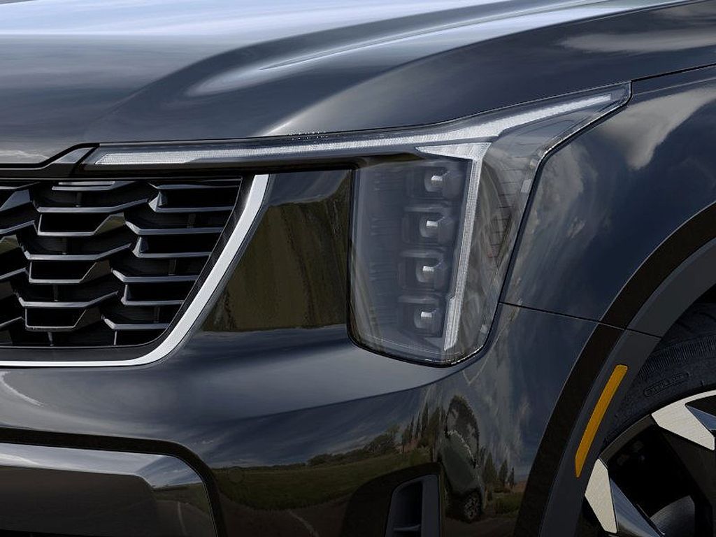 2026 Kia Sorento EX photo 8