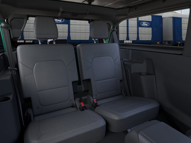 2025 Ford Bronco Badlands photo 9