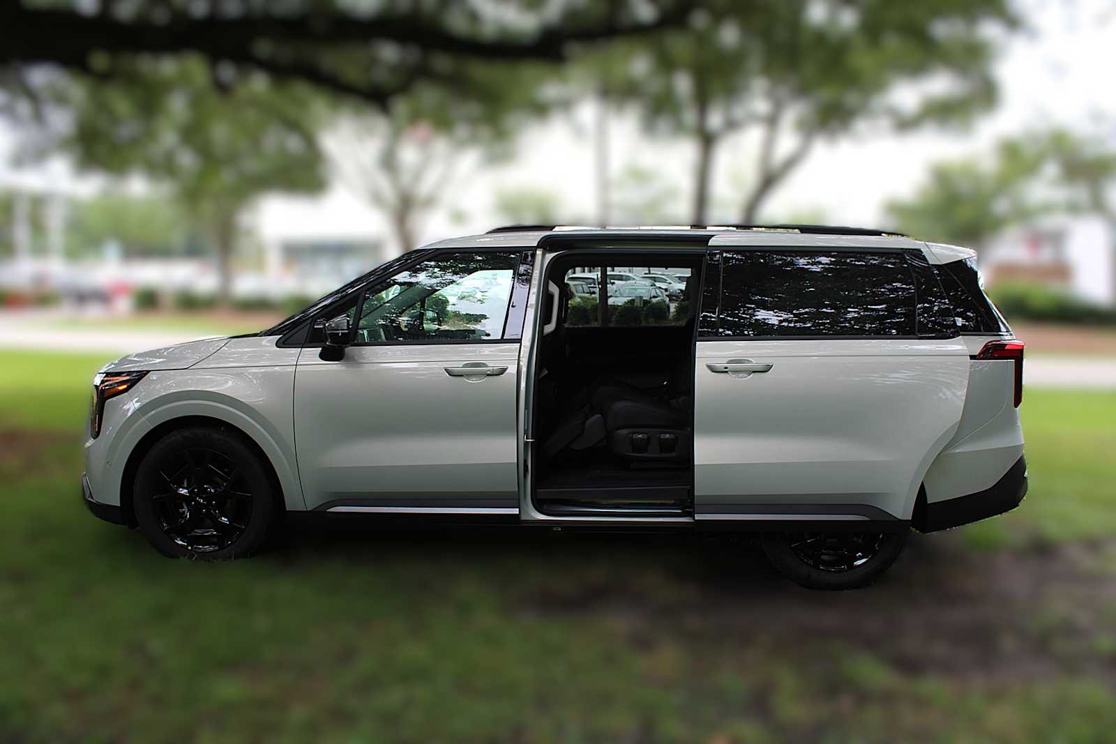 2025 Kia Carnival SX Prestige photo 17