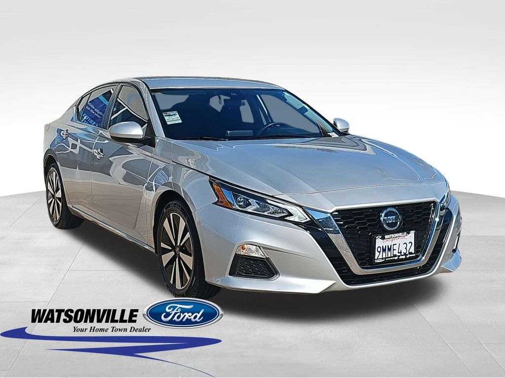 2021 Nissan Altima SV