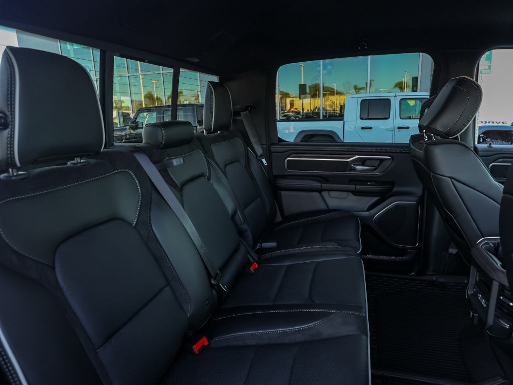 New 2026 Granite Crystal Metallic Clear-Coat Exterior Paint RAM Laramie image 16