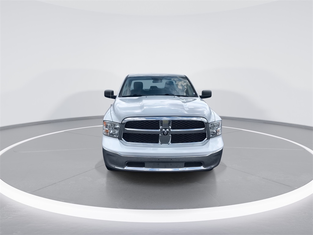 2021 Ram 1500 Classic Tradesman photo 3