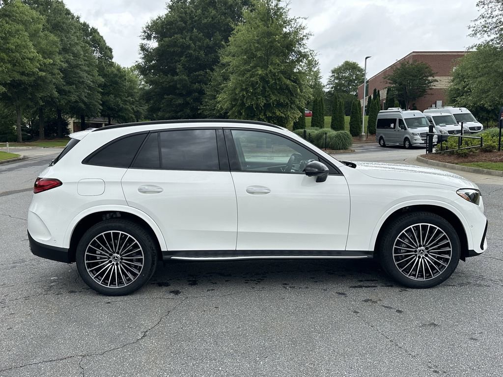 2025 Mercedes Benz GLC 300 4MATIC photo 9