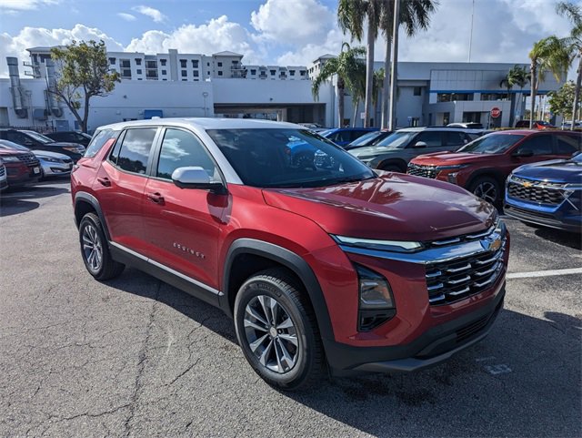 2025 Chevrolet Equinox LT photo 2