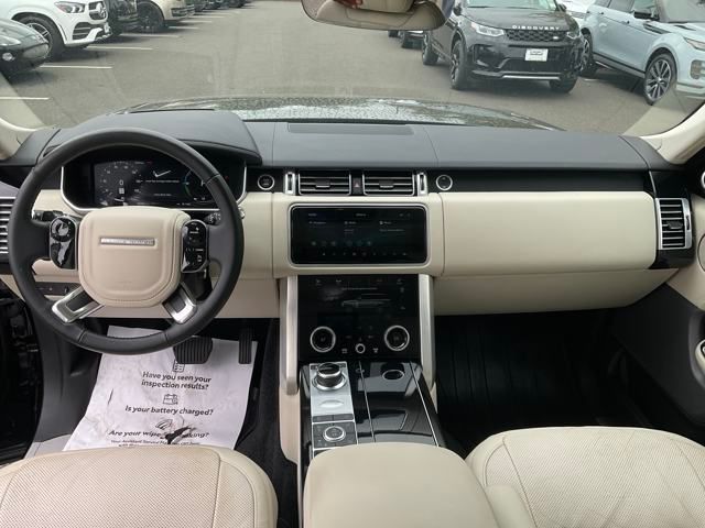 2020 Land Rover Range Rover HSE photo 13