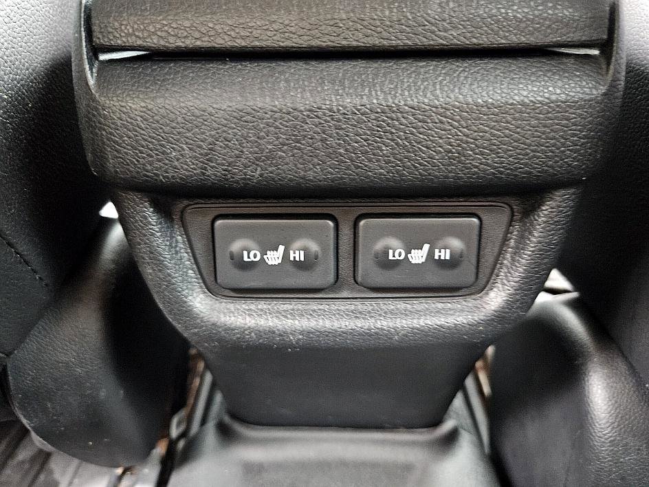 2016 Honda Civic Touring photo 11