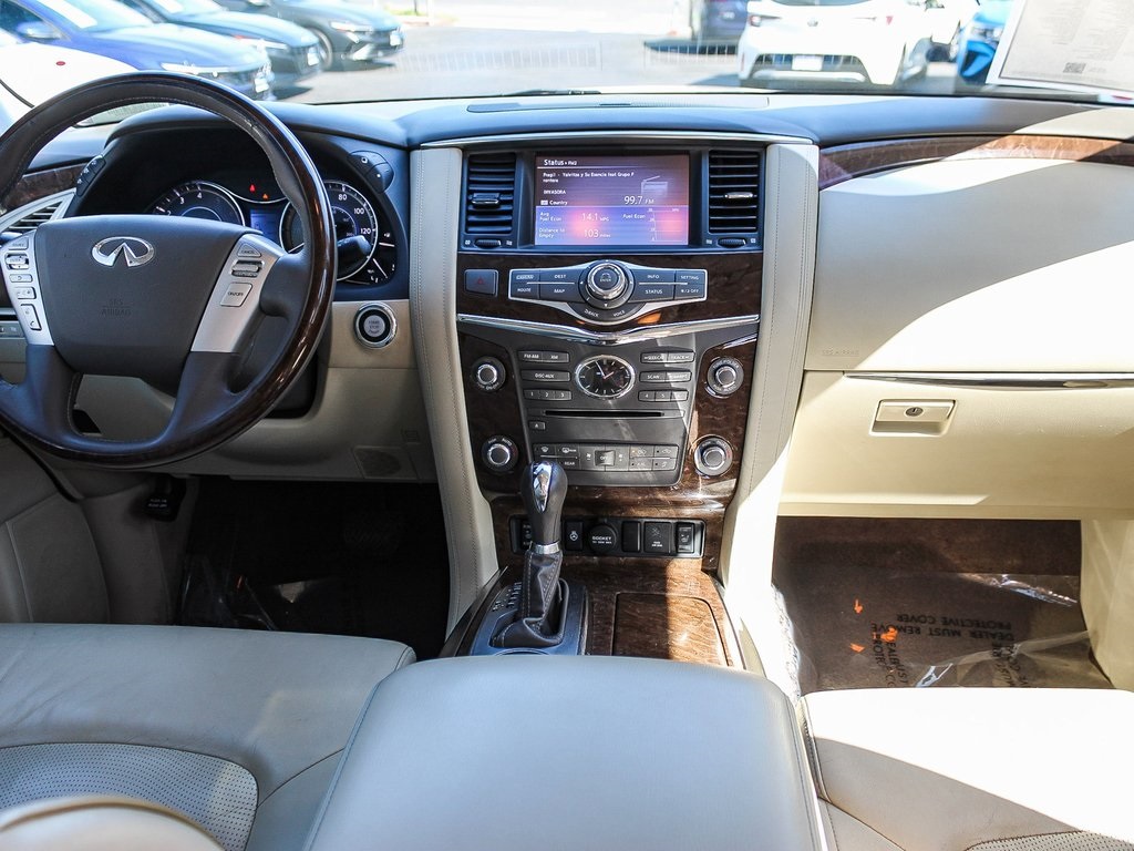 2017 Infiniti QX80 Base photo 12