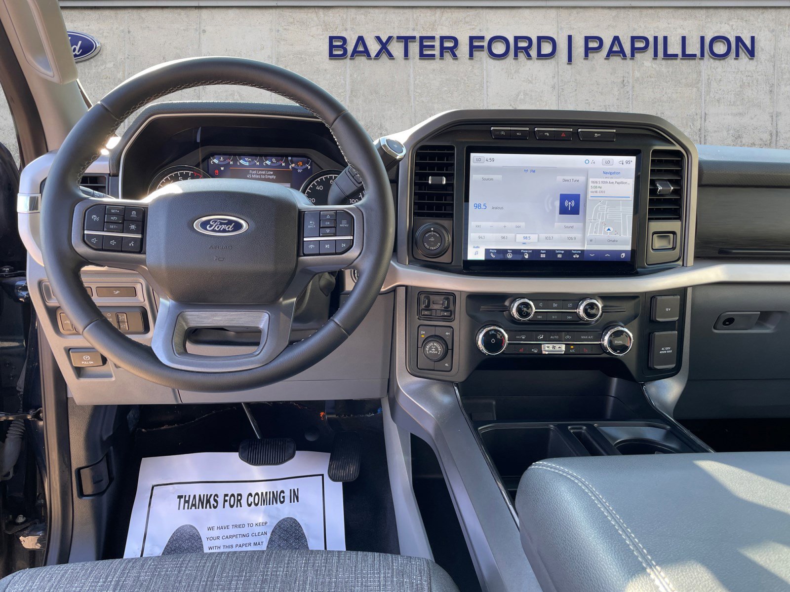 2023 Ford F-150 XLT photo 9