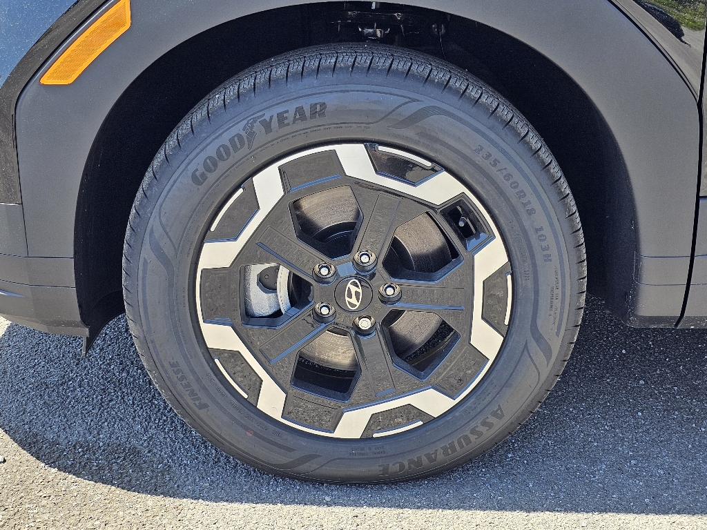 2025 Hyundai Santa Fe SEL photo 3