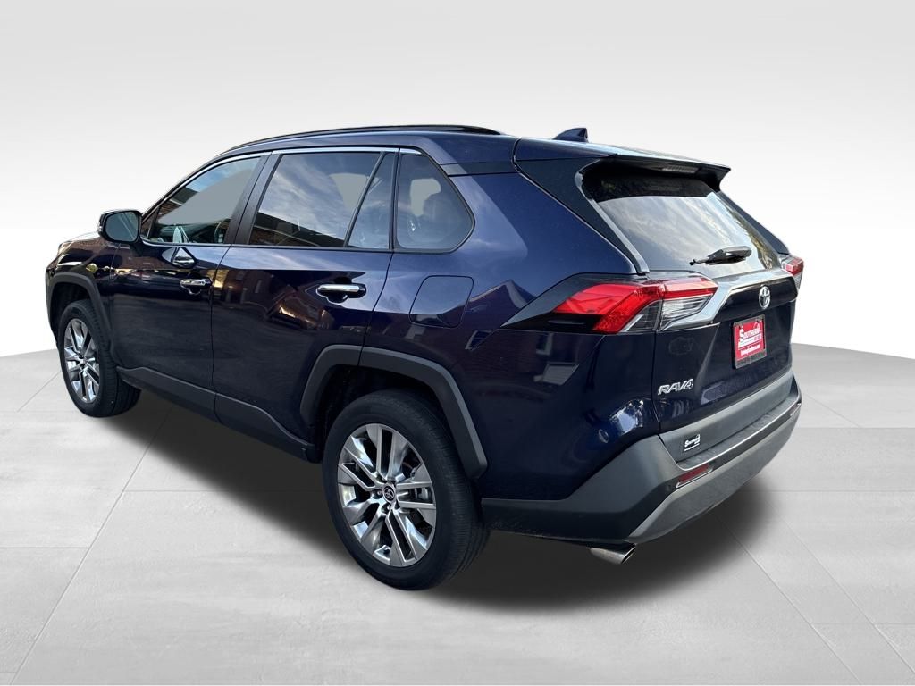 2021 Toyota RAV4 Limited photo 2
