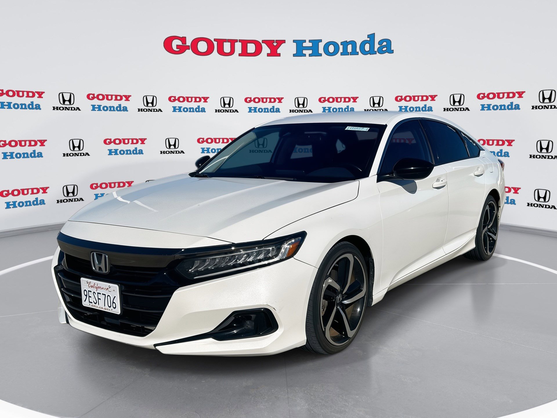 2022 Honda Accord Sport SE's photo