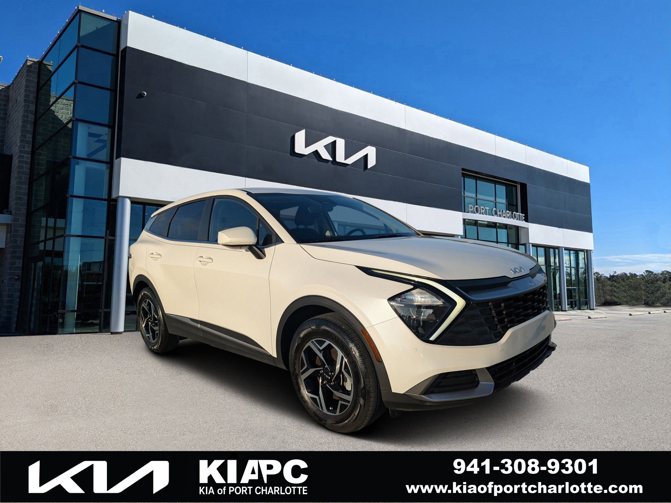 2023 Kia Sportage LX's photo