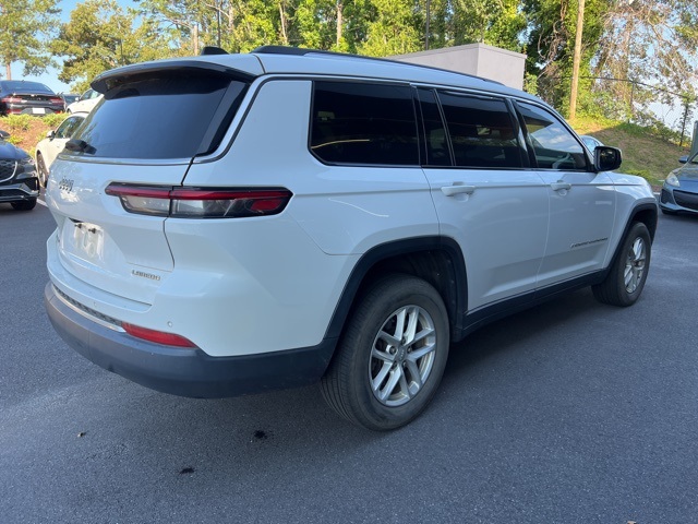 2023 Jeep Grand Cherokee Laredo photo 5