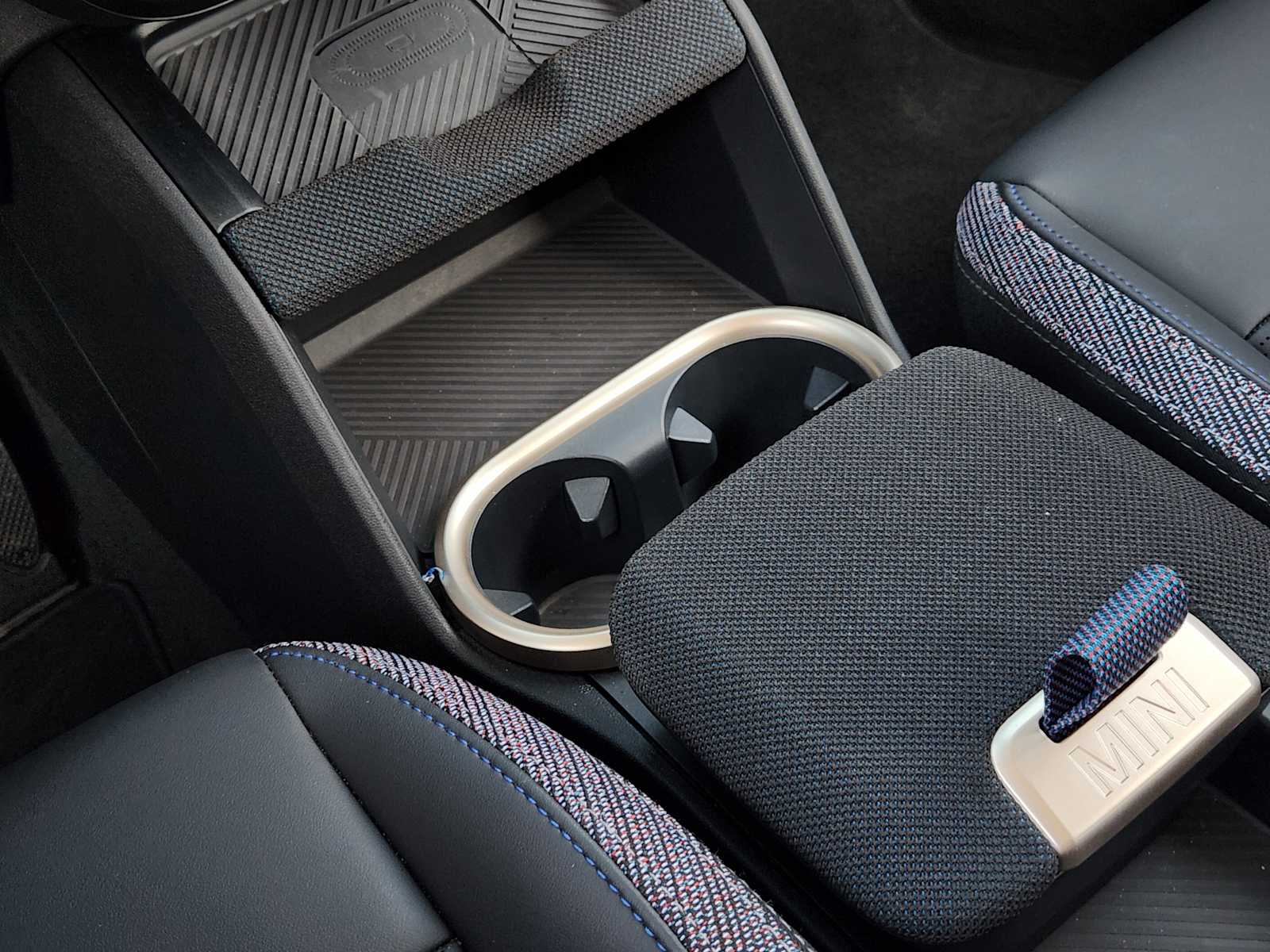 2025 Mini Countryman S ALL4 photo 11