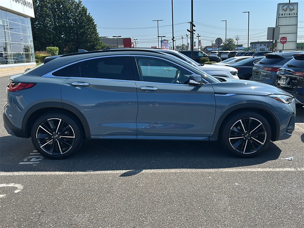 2022 Infiniti QX55 Sensory photo 3