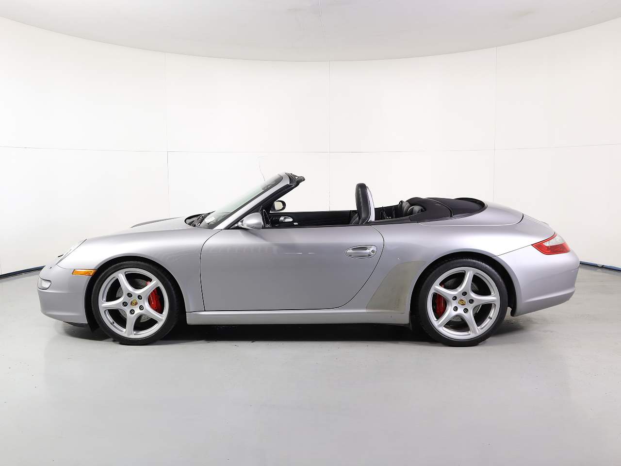 2005 Porsche 911 Turbo Cabriolet photo 2