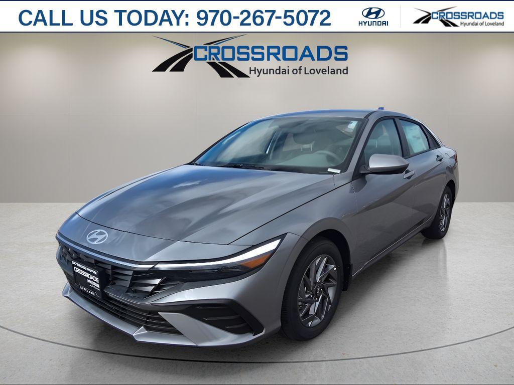 2026 Hyundai Elantra Blue's photo