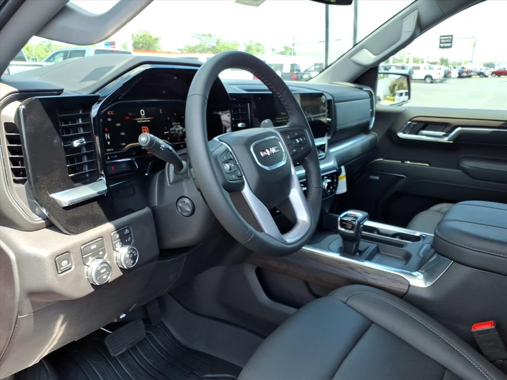 2025 Gmc Sierra 1500 SLT photo 14