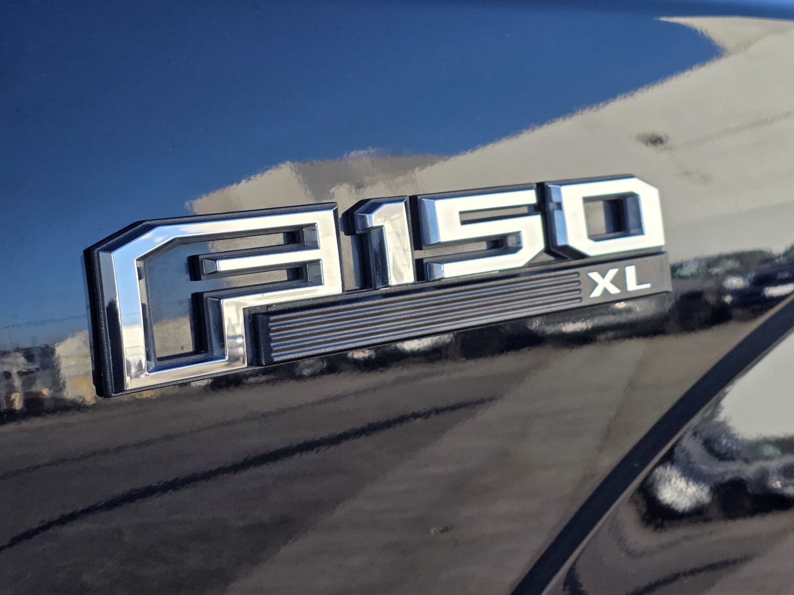 2018 Ford F-150 XL photo 9