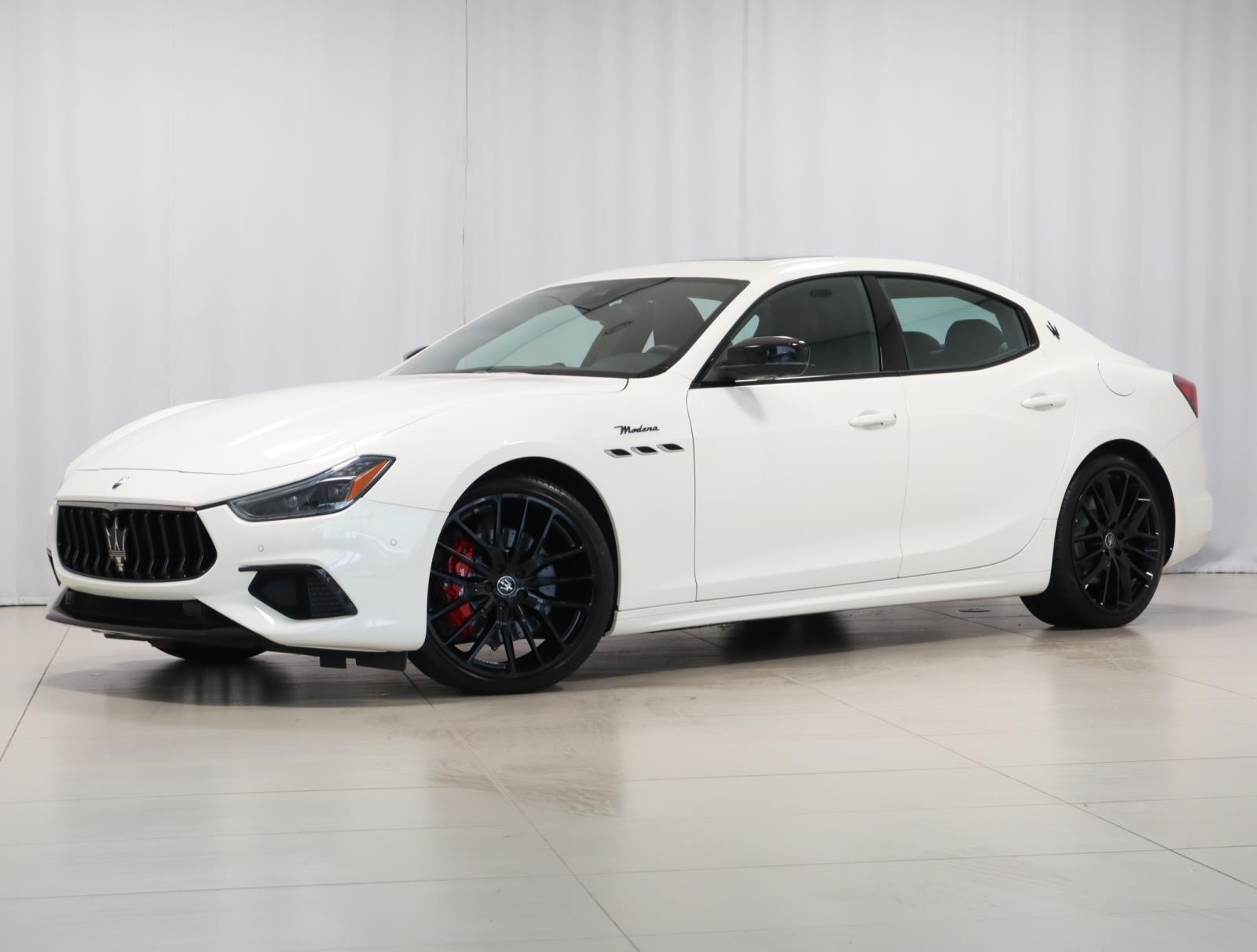2024 Maserati Ghibli Modena Q4 photo 2
