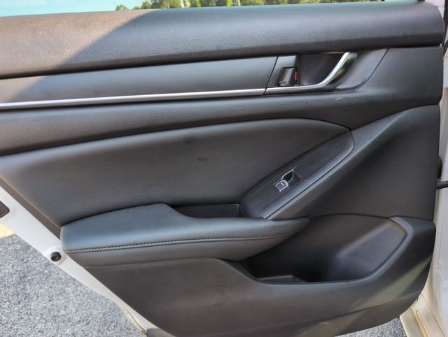 2021 Honda Accord Sport SE photo 27