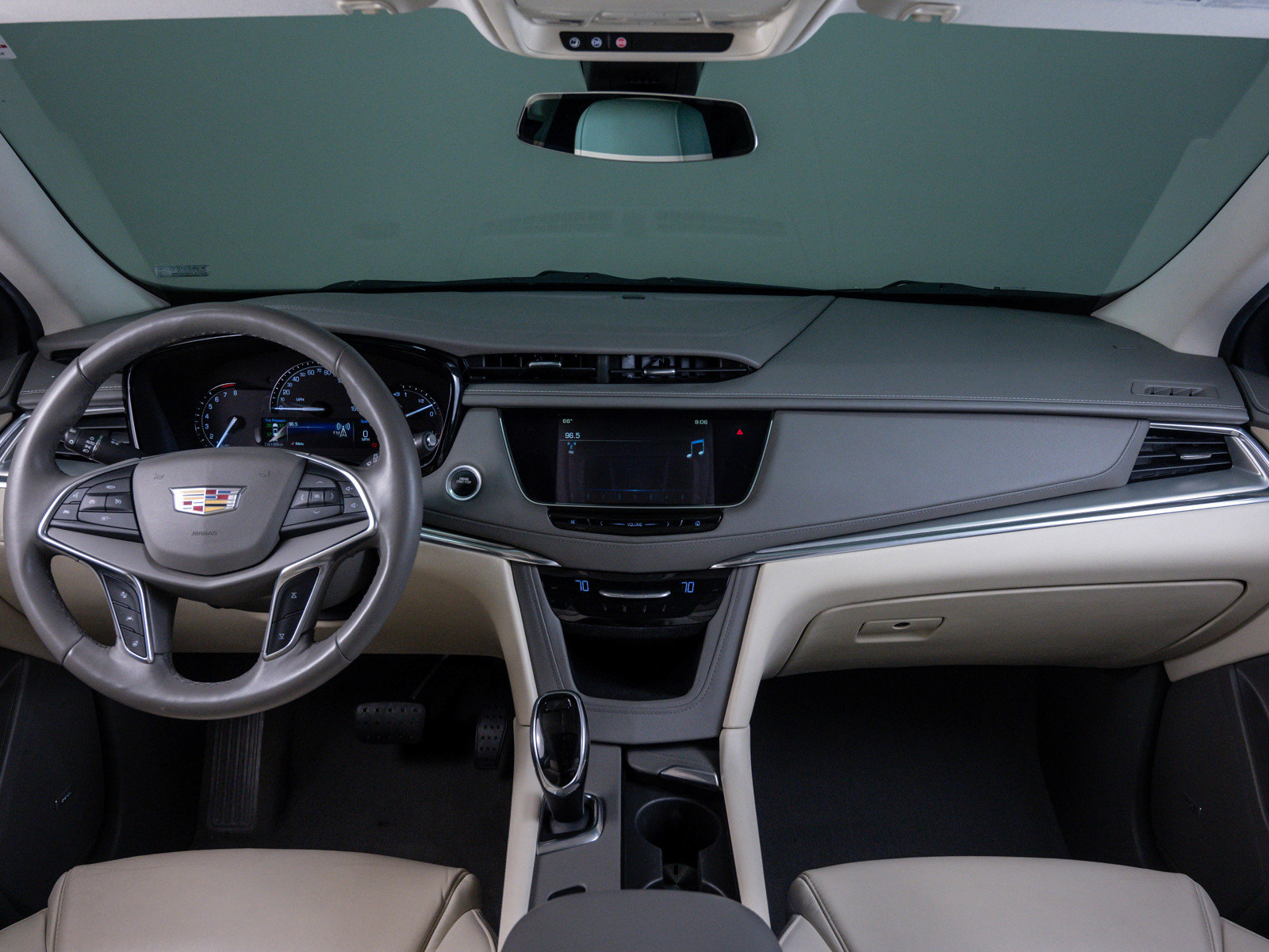 2018 Cadillac XT5 Premium Luxury photo 12