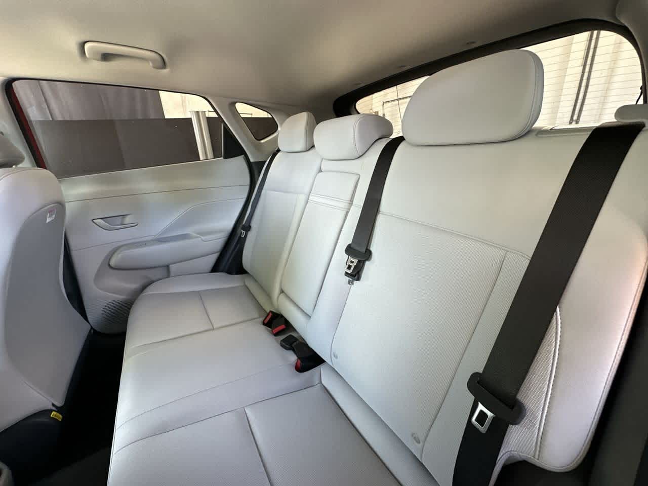 2026 Hyundai Kona SEL photo 21