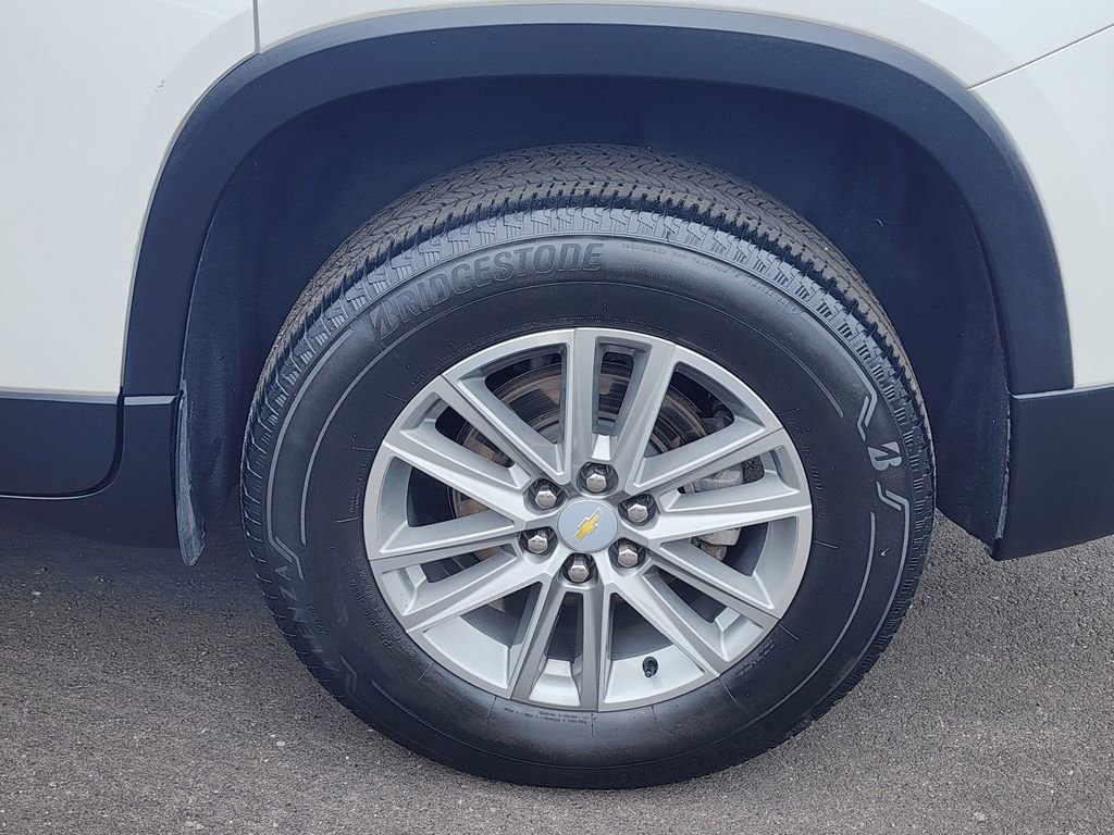 2022 Chevrolet Traverse Leather photo 9