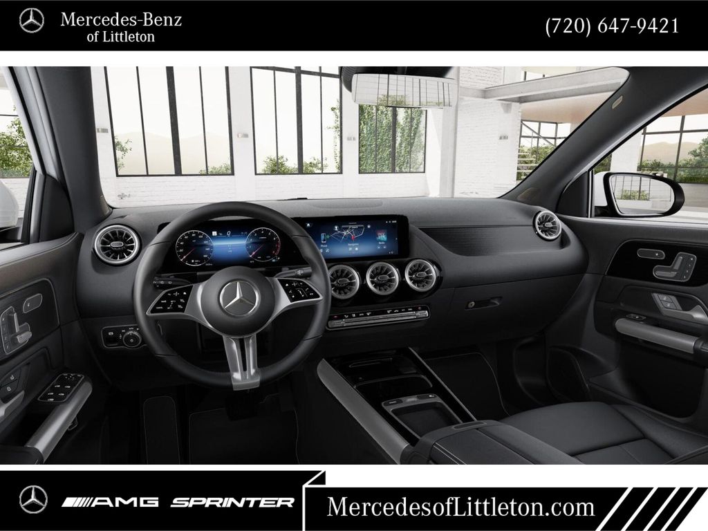 2026 Mercedes Benz GLA 250 4MATIC photo 3