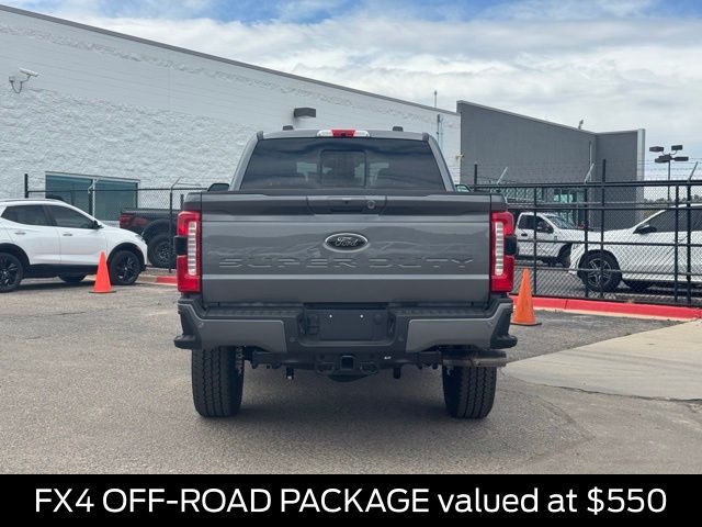 2025 Ford F-350 Lariat photo 4