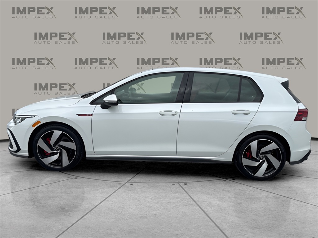 2022 Volkswagen Golf GTI SE photo 2