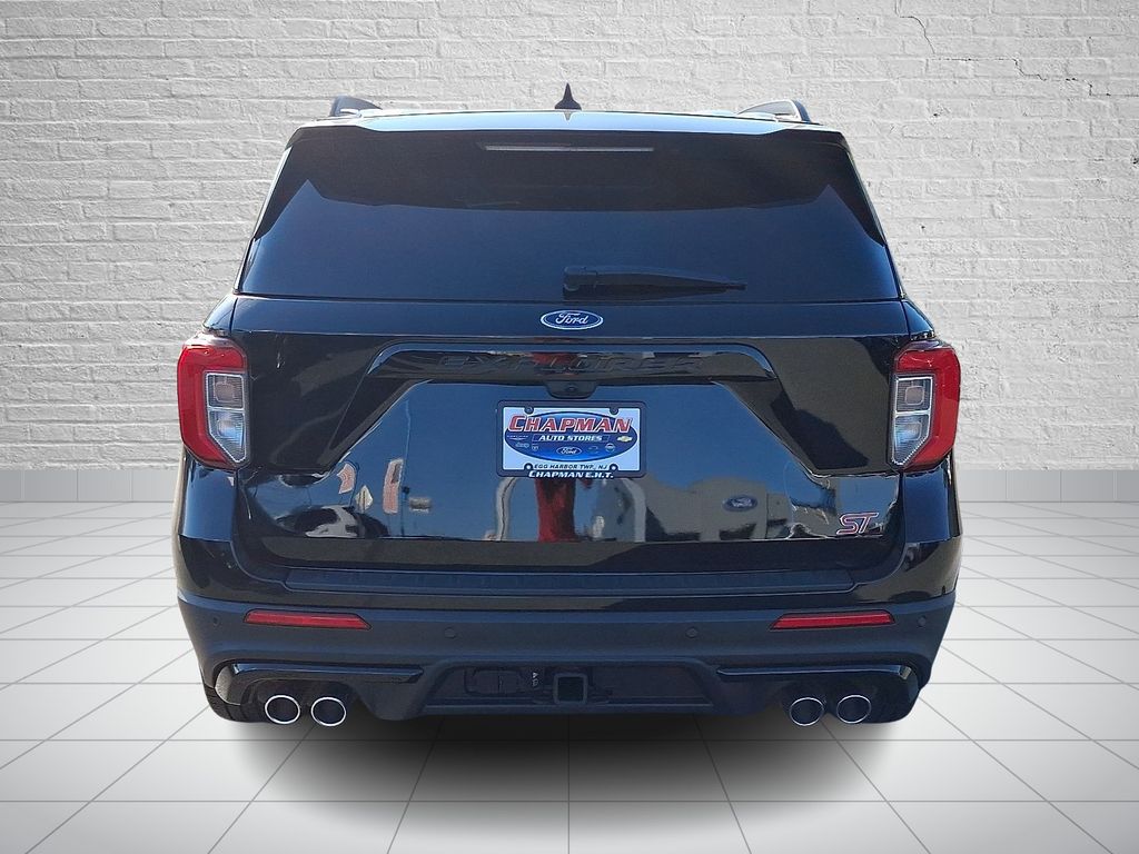 2023 Ford Explorer ST photo 4