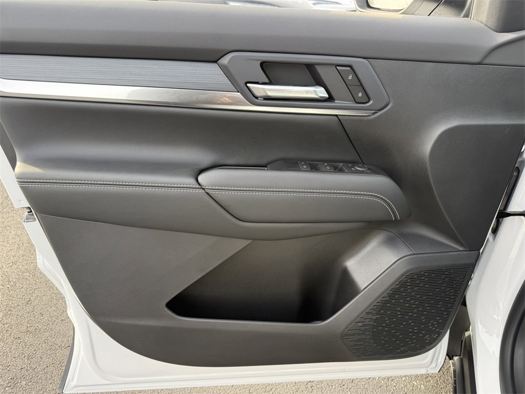 2026 GMC TERRAIN - Image 12