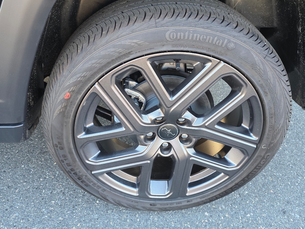 2026 Jeep Compass Limited photo 2