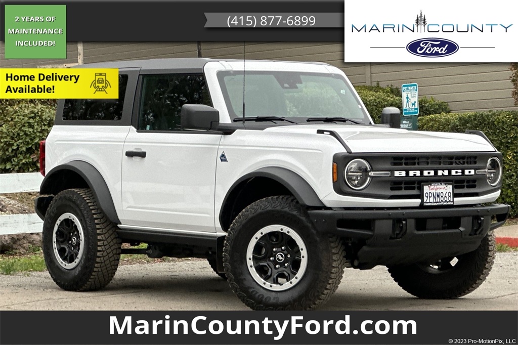 2024 Ford Bronco 2-Door Black Diamond's photo