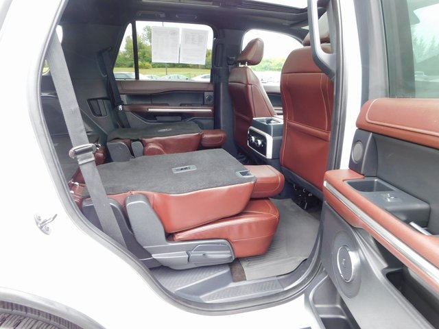 2022 Ford Expedition Limited photo 27