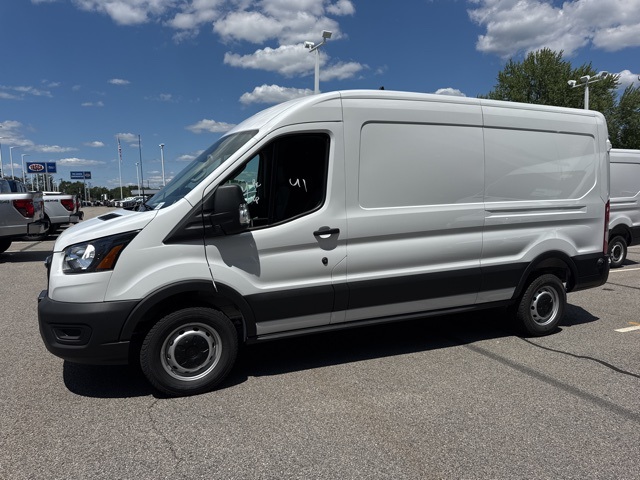 2025 Ford Transit Cargo Van photo 5