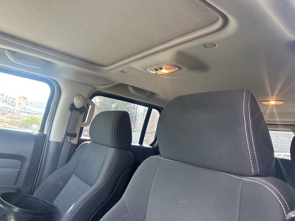 2007 Hummer H3 Base photo 16