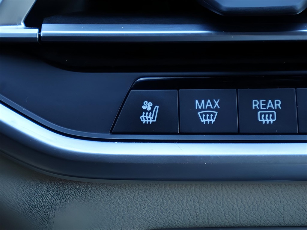 2021 Bmw X7 xDrive40i photo 27