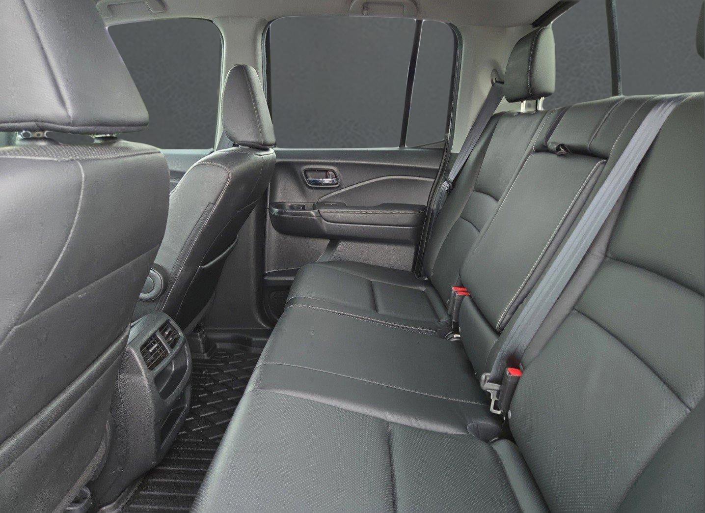 2022 Honda Ridgeline RTL photo 13