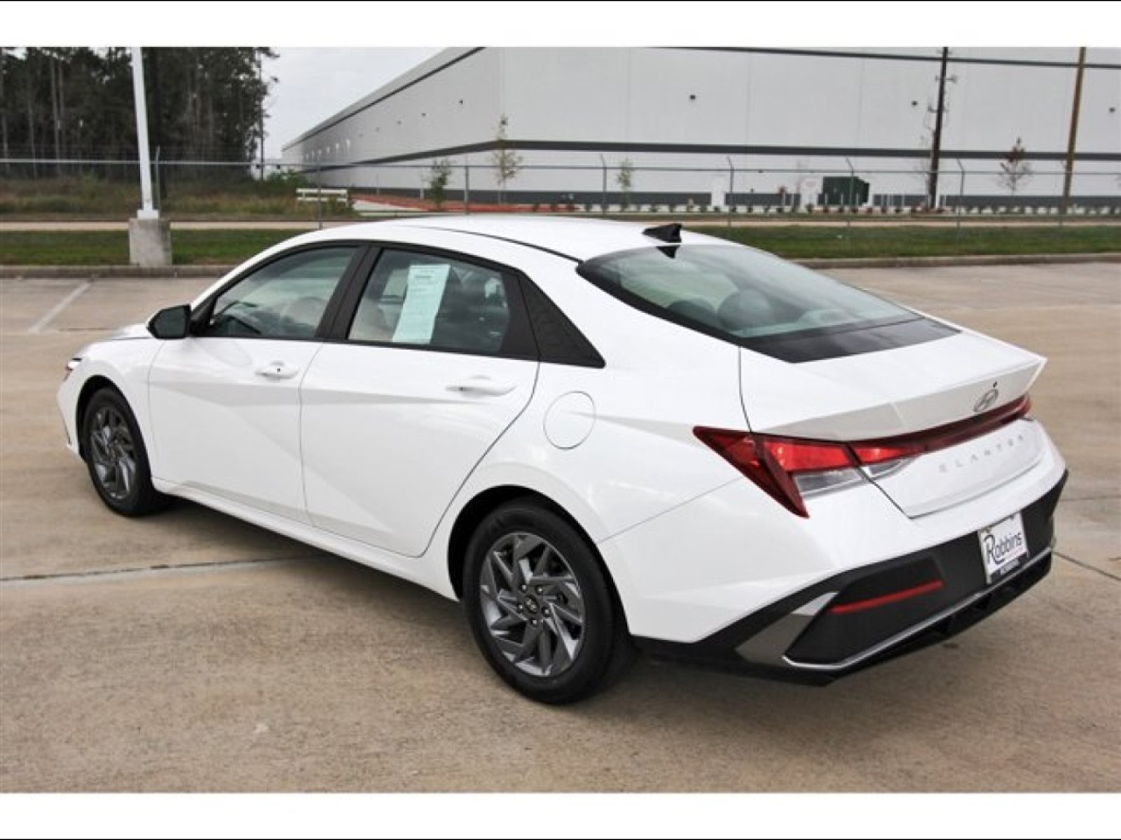 2024 Hyundai Elantra SEL White at Robbins Nissan